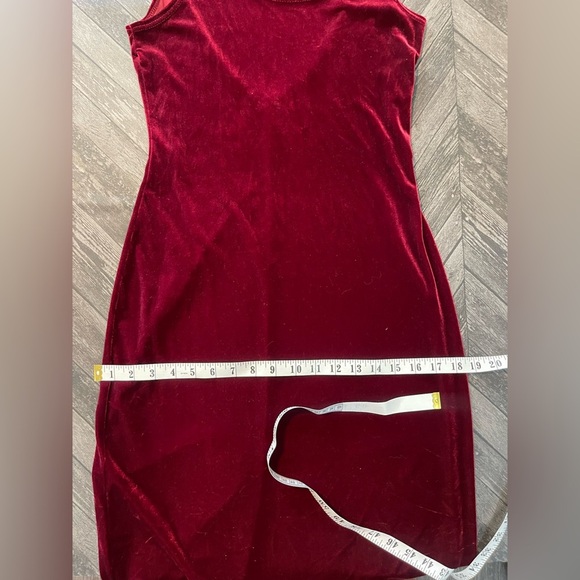 Red floor length velour dress M Studio Vintage Size S M - Picture 14 of 15